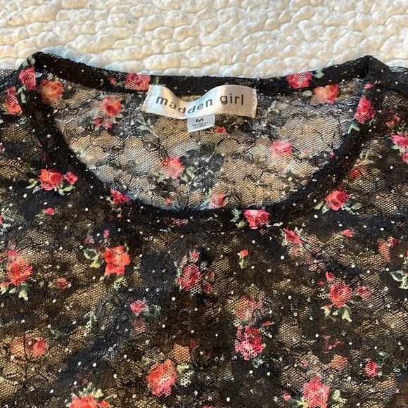 Madden Girl Lace Top Junior’s Medium - Picture 3 of 9